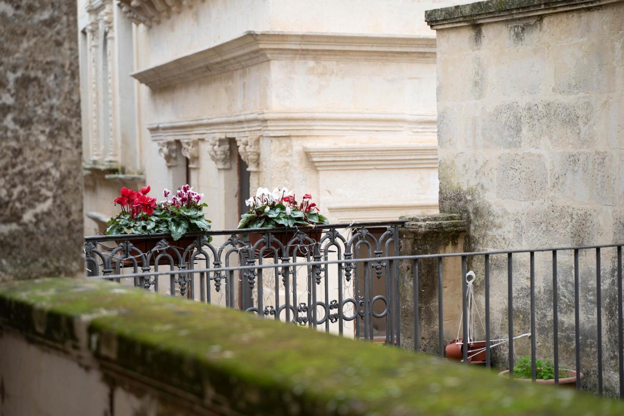 Victoria Apt - Historical Centre Lecce Buitenkant foto